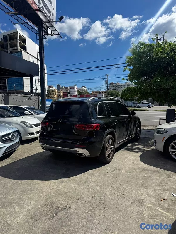jeepetas y camionetas - Mercedes Benz GLB-200 2020 7