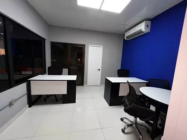 oficinas y locales comerciales - Local Amueblado para Call Center Ens. La Fe  5
