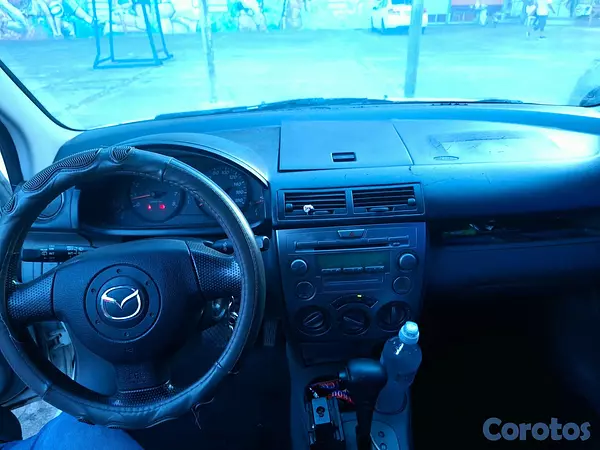 carros - mazda demio 2006 japones  12