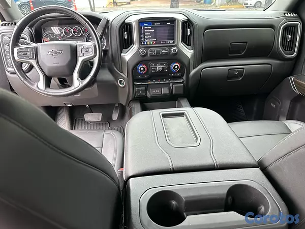 jeepetas y camionetas - Chevrolet Silverado RST Diesel  Año 2021  7