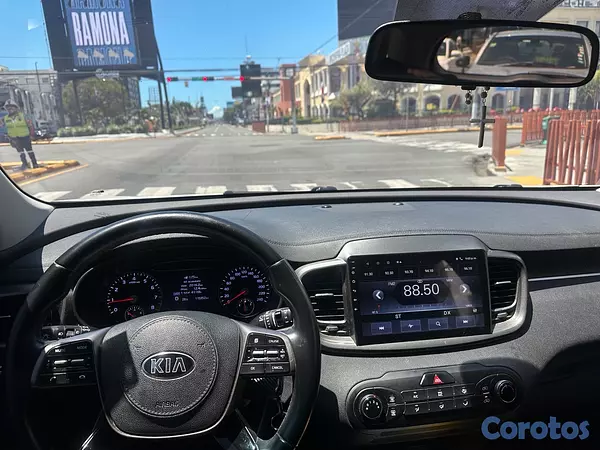 jeepetas y camionetas - Kia Sorento LX 2020 – ¡Excelentes condiciones!  14