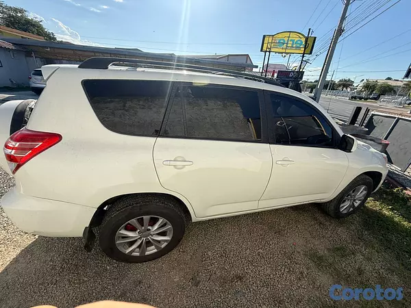 jeepetas y camionetas - Vendo CRV ROJA 4x2 2018 8