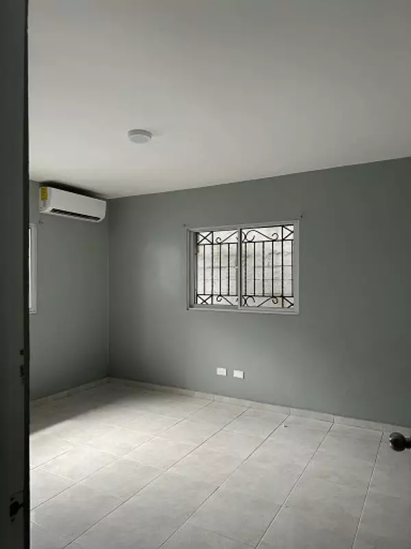 apartamentos - Rento Apto en Gazcue.
---1er nivel.
 8