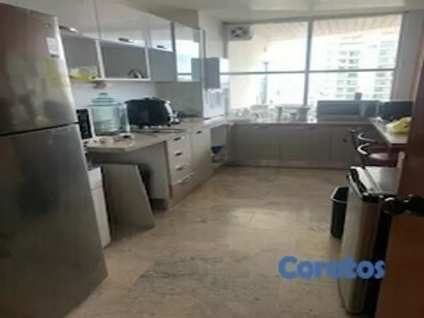 oficinas y locales comerciales - LOCAL PISO 10 CPLETO. -OFICINAS- PIANTINI 500 M2 (AMUEBLADO) 20 PARQS. 9