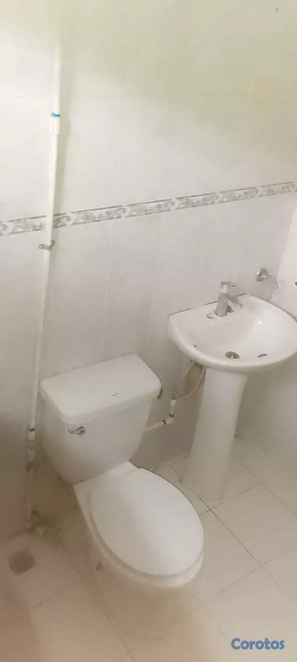 apartamentos - Segundo piso en Res Amanda 7