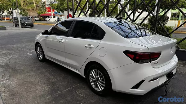 carros - Kia Rio LX 2023 Negociable 
y con Garantia de la Casa 10