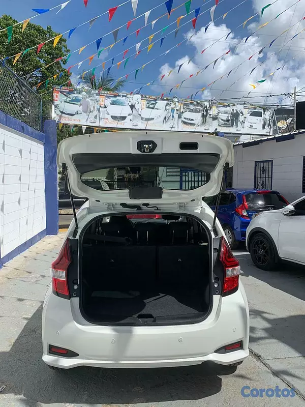 carros - NISSAN NOTE 9
