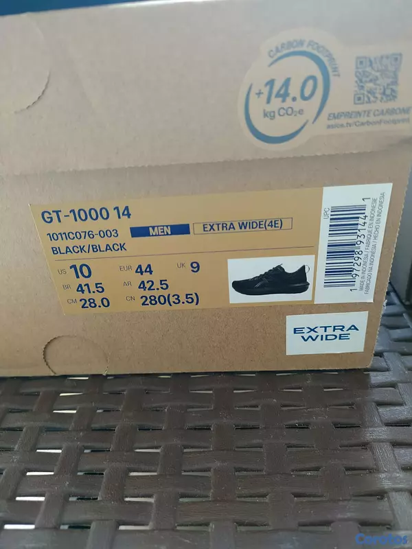 zapatos unisex - disponible  tenis marca Asics y AQ precio 3,500 y 4,000 peso  2