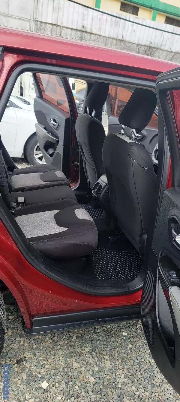 jeepetas y camionetas - JEEP GRAND CHEROKEE SPORT 2014 5
