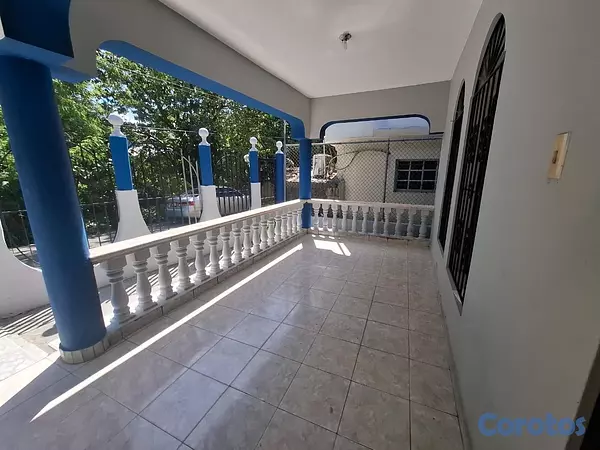 casas - casa económica en puerto plata  9