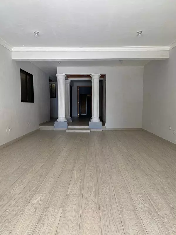 oficinas y locales comerciales - Propiedad de 2 Niveles en Venta, Jardines Metropolitanos  10