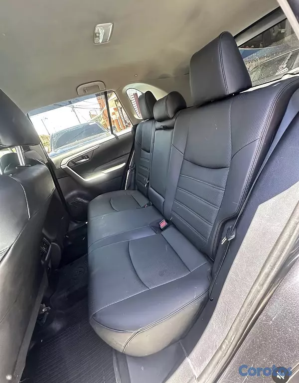 jeepetas y camionetas - Toyota RAV4 XLE 2021 7