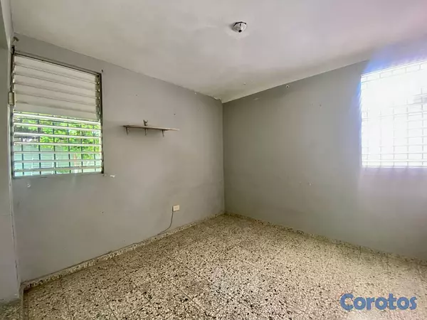 casas - Casa en alquiler para uso comercial en Las Pradera 11