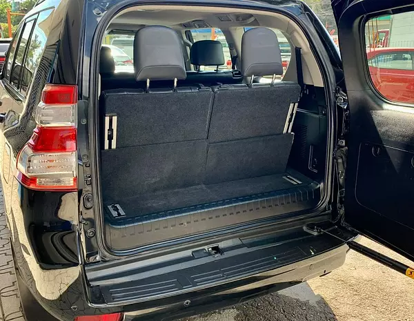 jeepetas y camionetas - Toyota land cruicer prado vx 2014 7