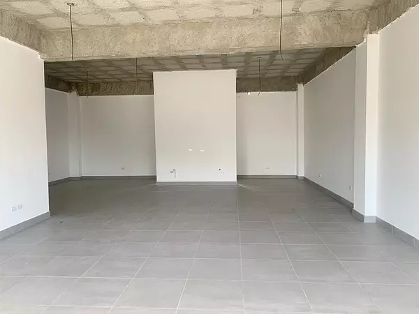 oficinas y locales comerciales - Local espacio abierto Prados 6