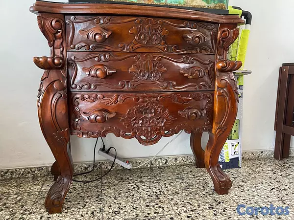 muebles y colchones - Credenza en caoba. 3