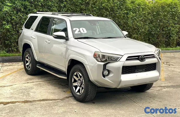 jeepetas y camionetas - TOYOTA 4RUNNER SR5 4X4 PREMIUM 2020 2