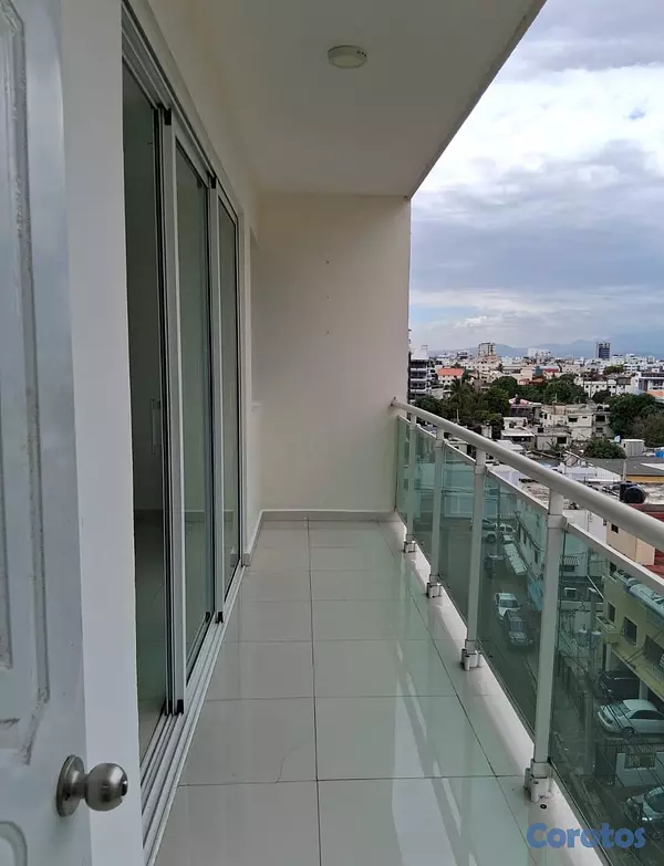 apartamentos - Alquiler Apartamento Torre, 1Hab, Evaristo Morales 3