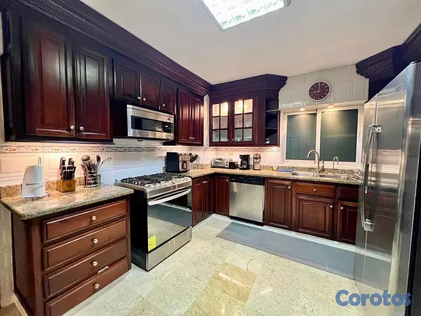 apartamentos - vendo avenida anacaona tres habitaciones con su baño dos parqueos paralelos  2