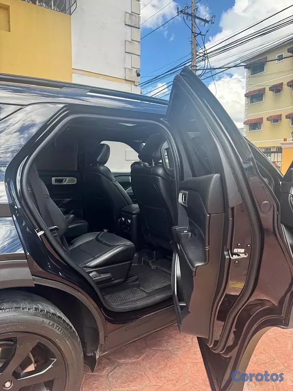 jeepetas y camionetas - Ford Explorer ST 2020
 9