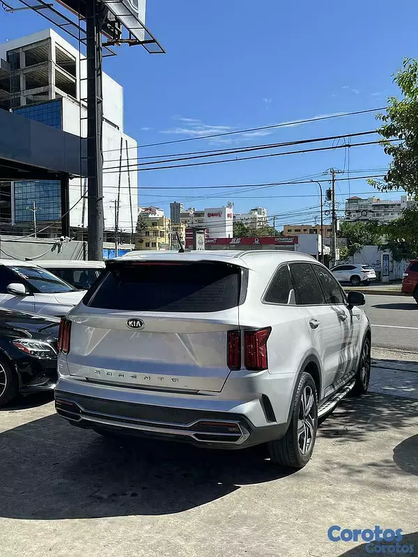 jeepetas y camionetas - Kia Sorento Luxury 2021 7