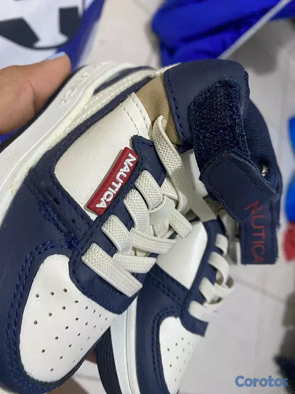 ropa y zapatos - Tennis Náutica  2