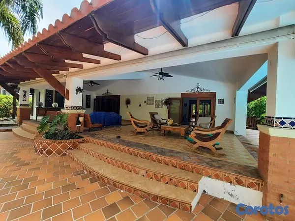 casas vacacionales y villas - Hermosa villa ENcomplejo de Metro Country Club Juan Dolio.  4