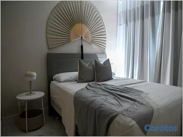 apartamentos - ALQUILO APTO AMUEBLADO EN EXCLUSIVA TORRE DE LA ZO 7