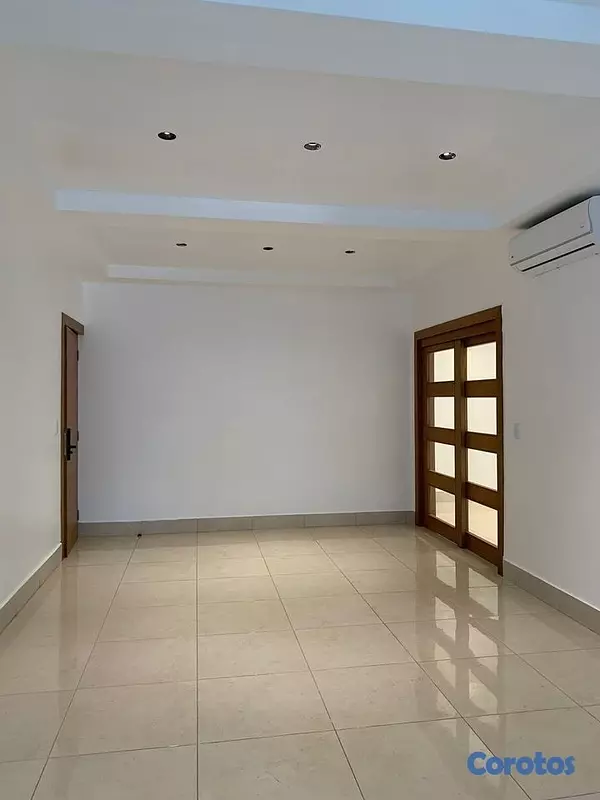 apartamentos - Rento Apartamento con línea blanca en Renacimiento 3