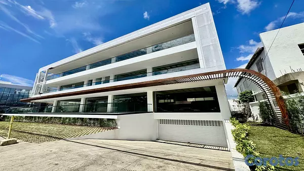 oficinas y locales comerciales - LOCAL COMERCIAL DE RENTA EN LOS JARDINES SANTIAGO 3