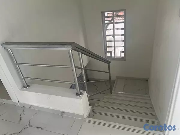 casas - Vendo Casa en Arroyo Hondo, Santo Domingo Distrito Nacional  8