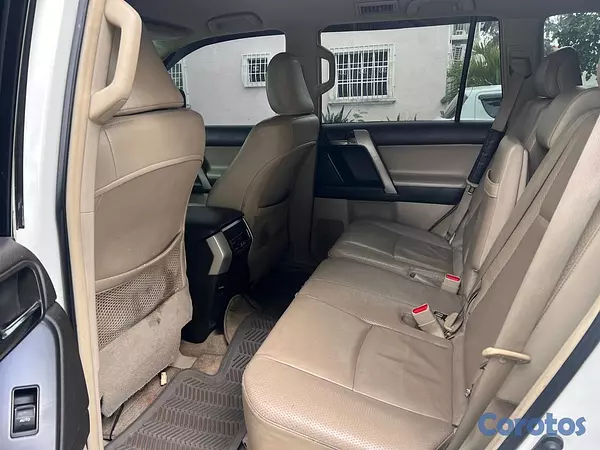 jeepetas y camionetas - TOYOTA LAND CRUISER PRADO VX 2