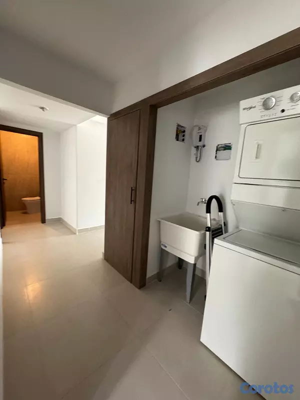 apartamentos - ALQUILO Segundo Piso Con Terraza En Viejo Arroyo H 13