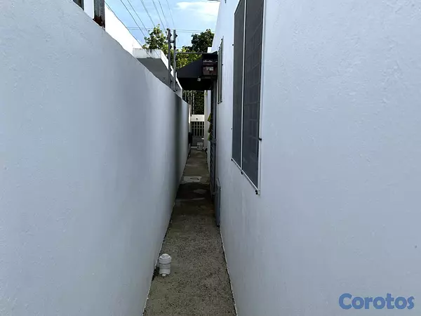 casas - Hermosa y amplia Casa disponible en Gurabo 2