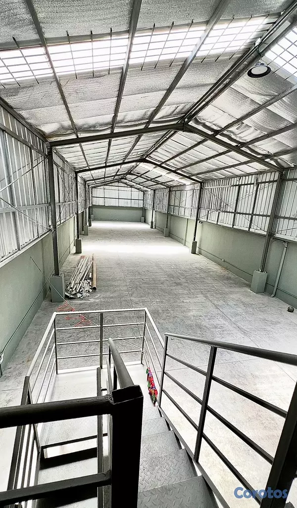 oficinas y locales comerciales - Nave en ensanche la fe  7