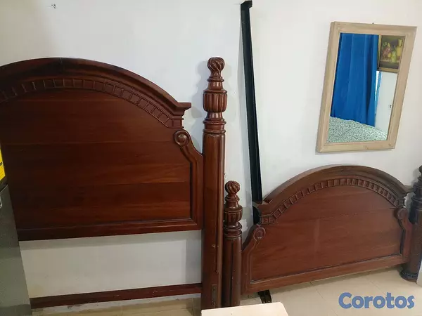 muebles y colchones - Vendo base cama caoba puro queen de 60  2
