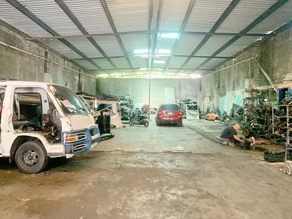 oficinas y locales comerciales - Nave comercial en Ens la Fe  10