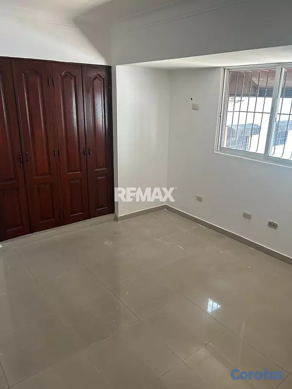 apartamentos - Apartamento en alquiler en Urbanización Real Santo 4