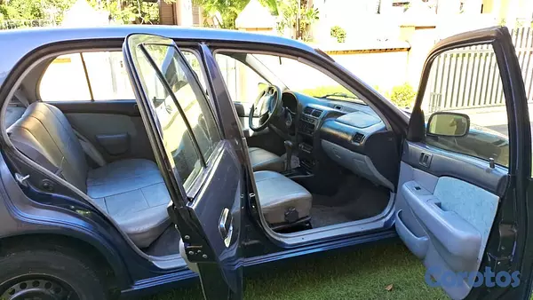 carros - De oportunidad!!!

Toyota 
Starlet 2000
Vehículo económico y confiable 
 4