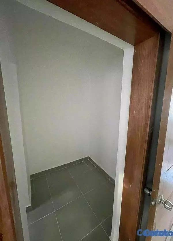 apartamentos - Apartamento nuevo en Residencial cerrado y seguro 4to nivel conTerraza 2