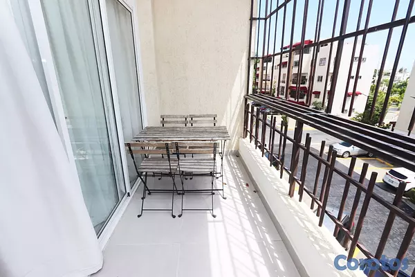 habitaciones y viviendas compartidas - Alquilo habitación amueblada con baño SOLO para mujer estudiante 7