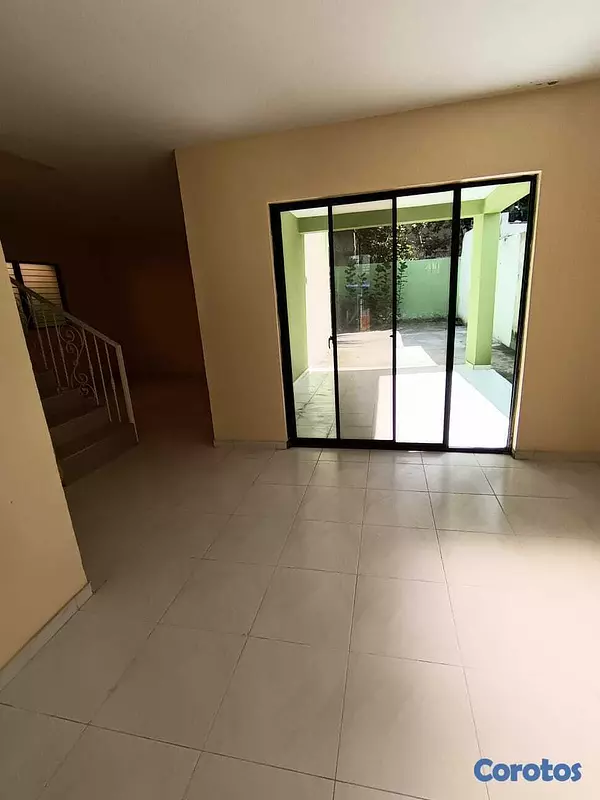 casas - Casa Próx. A Carretera Mella Con Chales De Gaulle  2