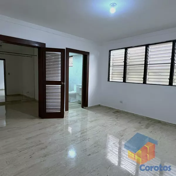 apartamentos - Apto. Alquiler La Serrallés 5