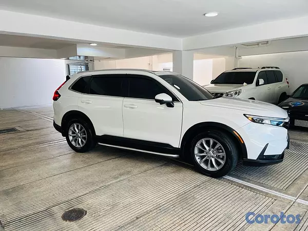 jeepetas y camionetas -     Honda CRV 2023 Semi Full | Garantía | Poco Uso 10