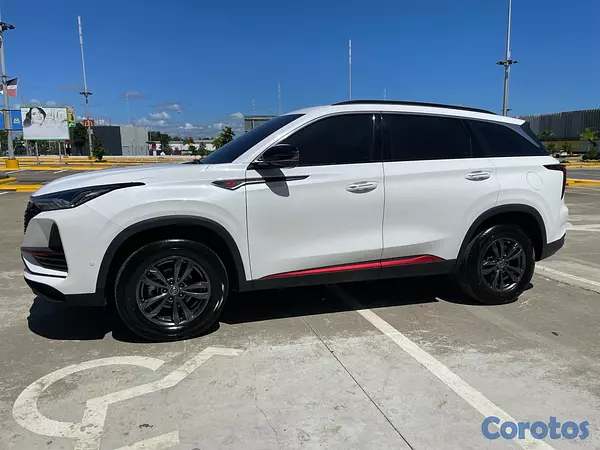 jeepetas y camionetas - Changan CS75 Plus 2023 1.5T  3