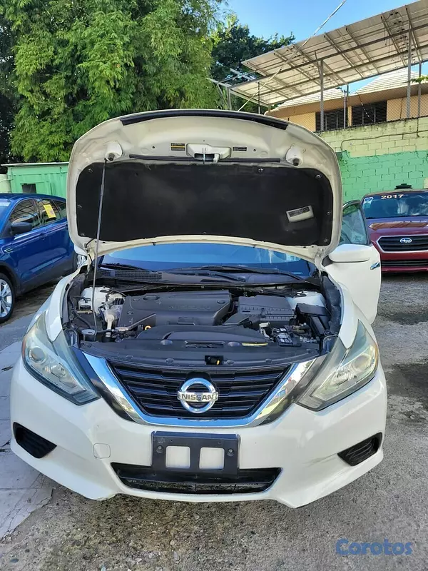 carros - Nissan Altima S 2017 4