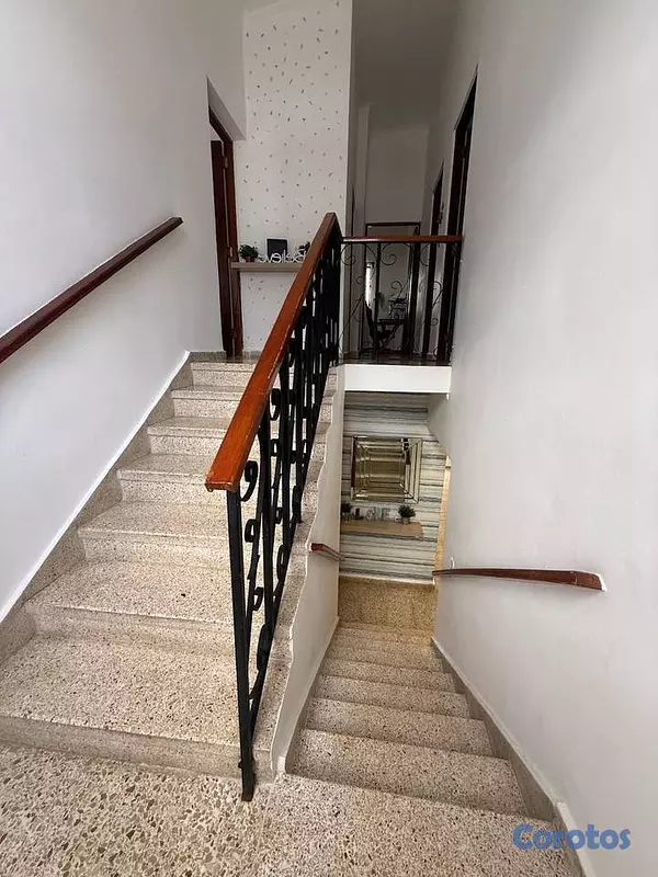casas - Casa de 3 habitaciones 2 baños en venta en Colinas 9