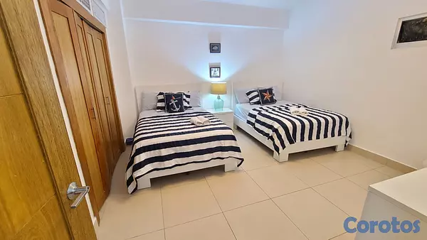 apartamentos - Apartamento amueblado Juan Dolio primera linea de  4