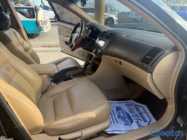 carros - Honda Accord 2004 10