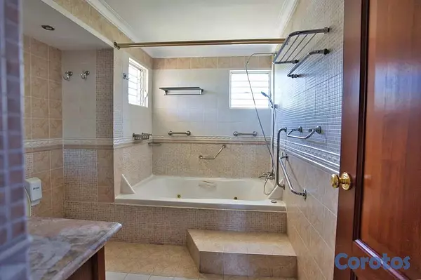 casas - En  Casa en Isabel Villas Cuesta Hermosa III de 4 habitaciones 5